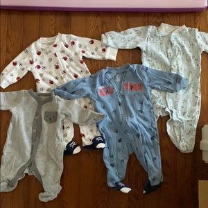 Carter’s 4 pk footed onesies pajamas